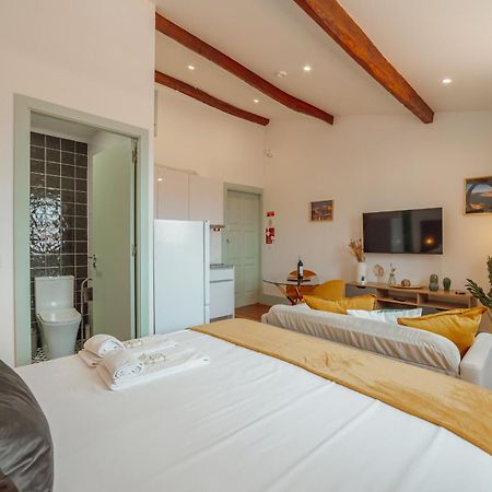 Downtown Suites By Vacationy OOporto Exteriör bild