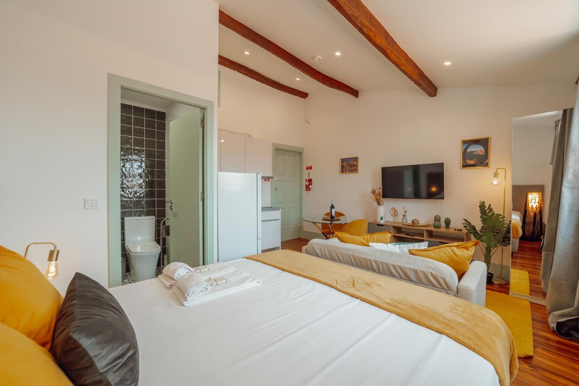 Downtown Suites By Vacationy OOporto Exteriör bild