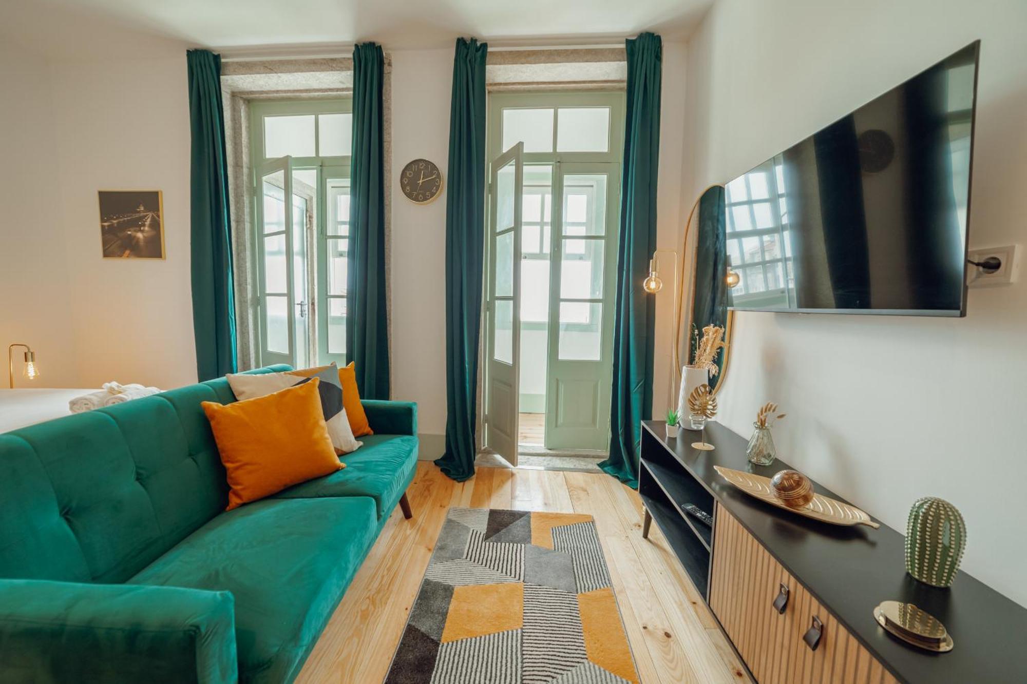 Downtown Suites By Vacationy OOporto Exteriör bild