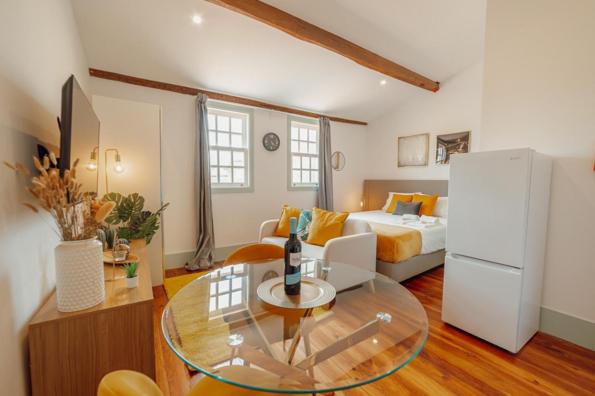 Downtown Suites By Vacationy OOporto Exteriör bild