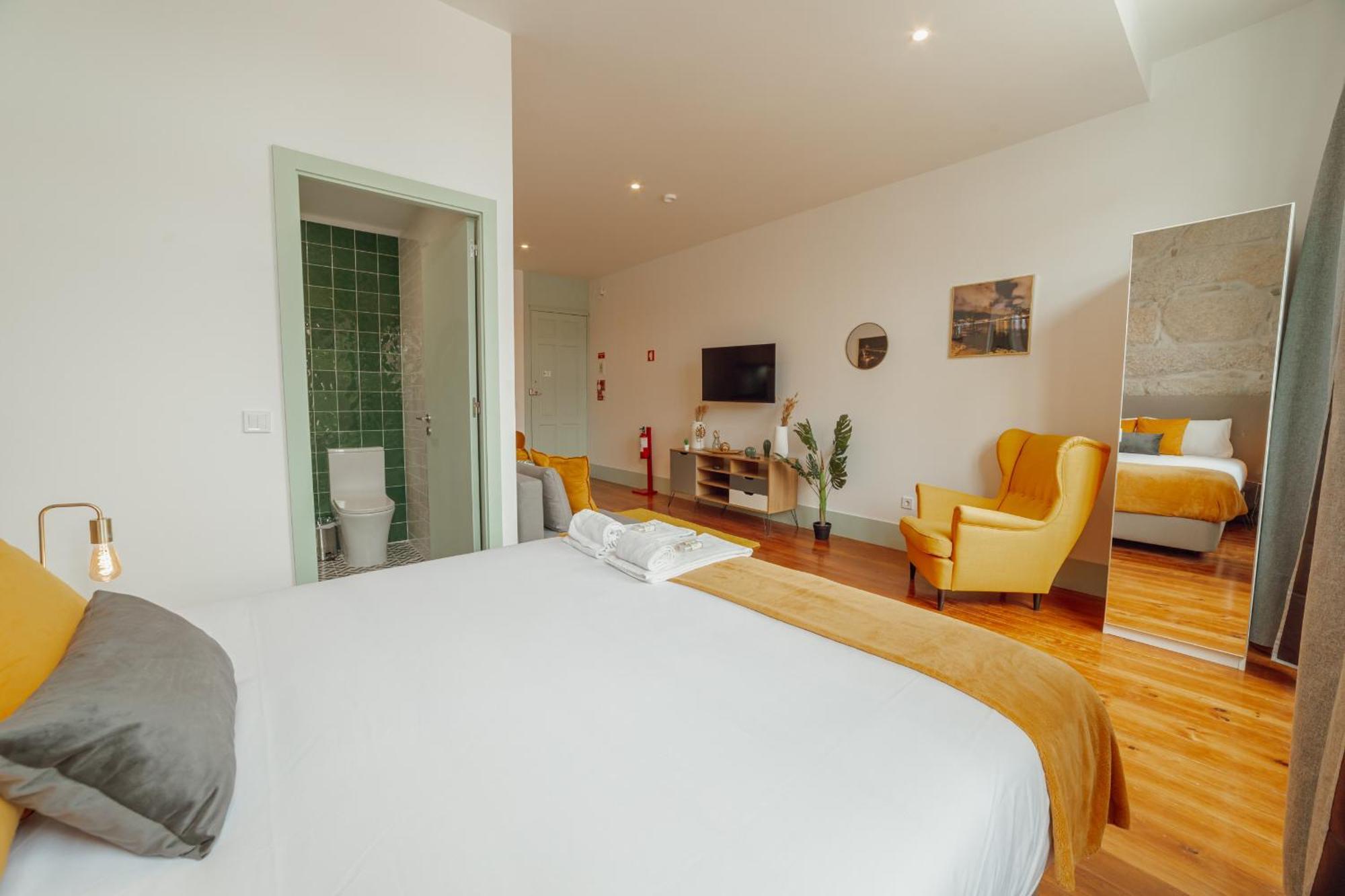 Downtown Suites By Vacationy OOporto Exteriör bild
