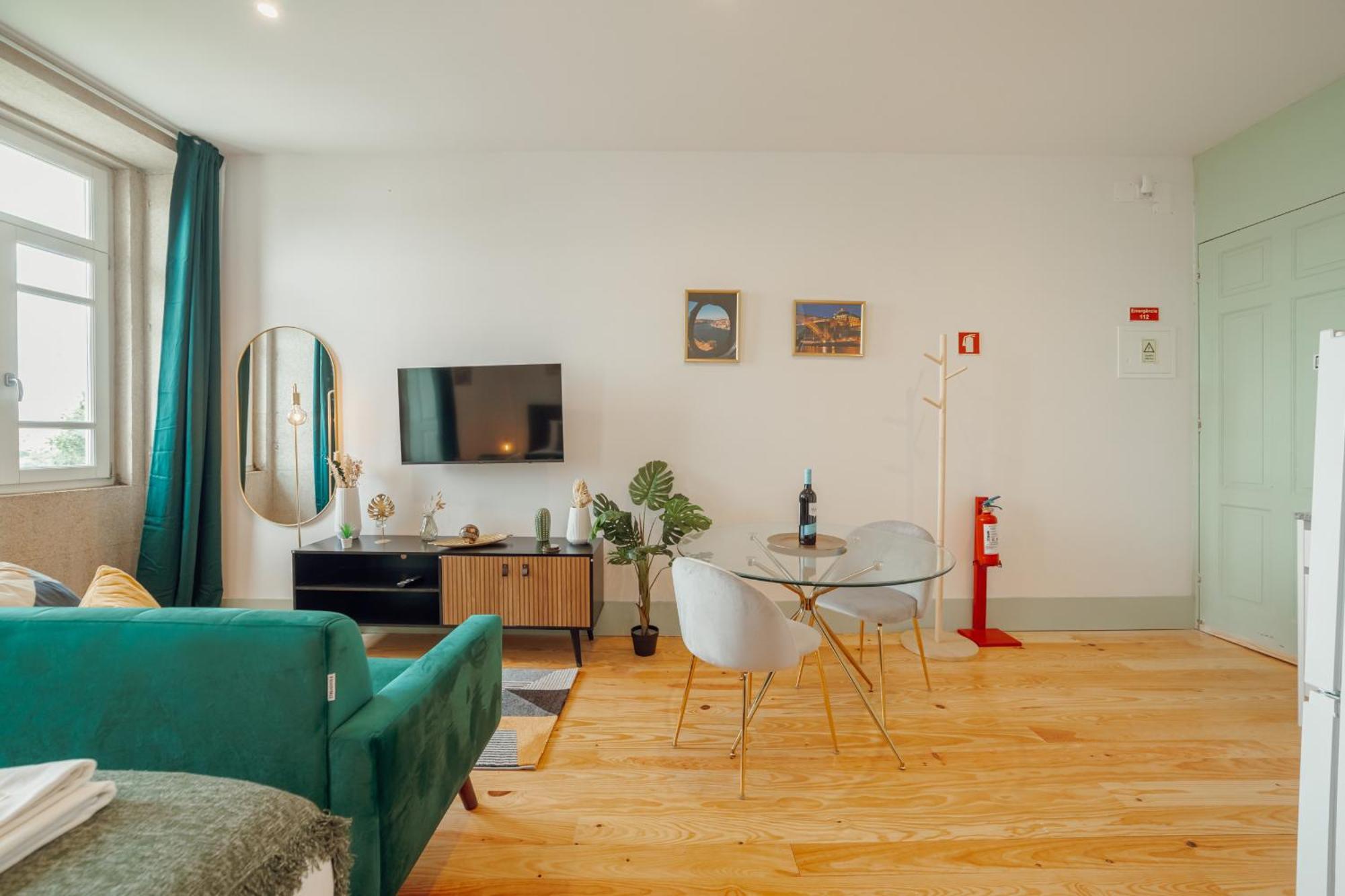 Downtown Suites By Vacationy OOporto Exteriör bild