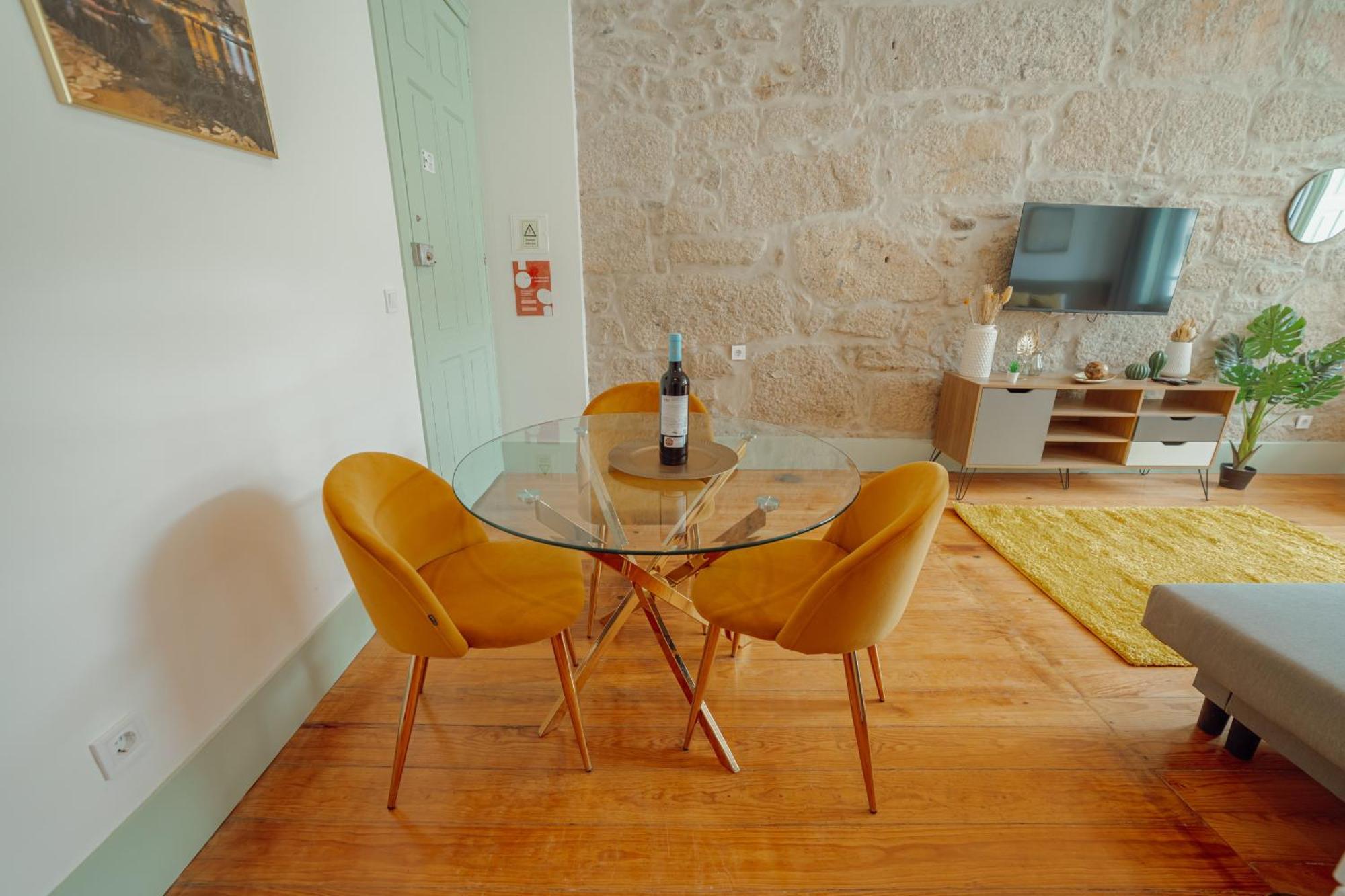 Downtown Suites By Vacationy OOporto Exteriör bild